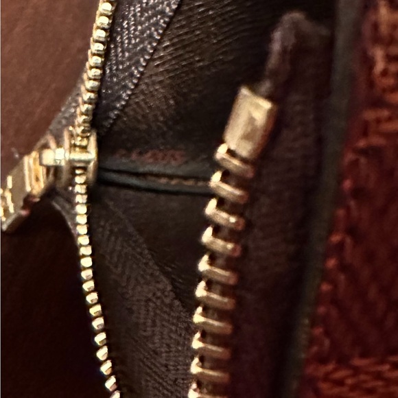 Authentic Damier Ebene Louis Vuitton Key Pouch - Picture 3 of 3